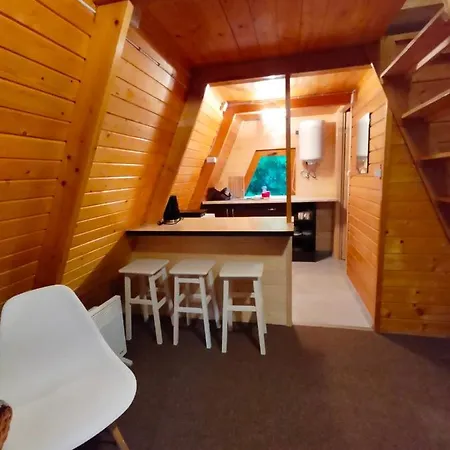 Lodge Letniskowe Pod Lasem *