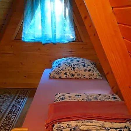 Lodge Letniskowe Pod Lasem *